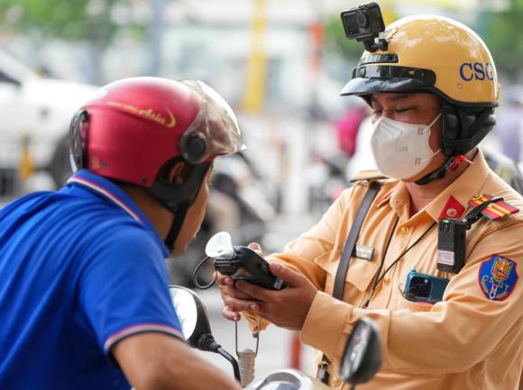 kiểm tra nồng độ cồn 1 phạt nồng độ cồn, mức phạt nồng độ cồn, kiến thức