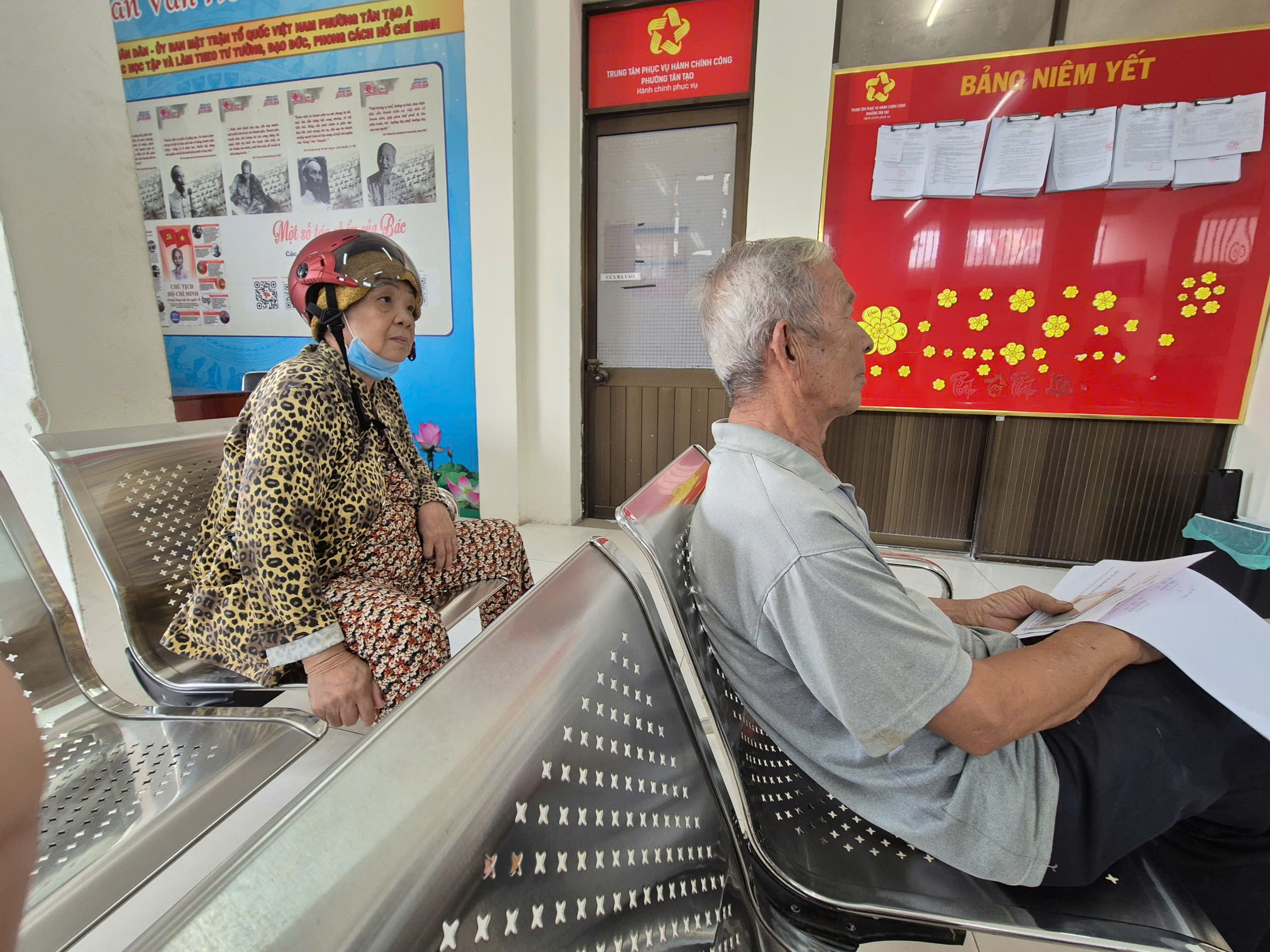 Kiến nghị giảm độ tuổi hưởng chế độ trợ cấp hưu trí xã hội - Ảnh 1.