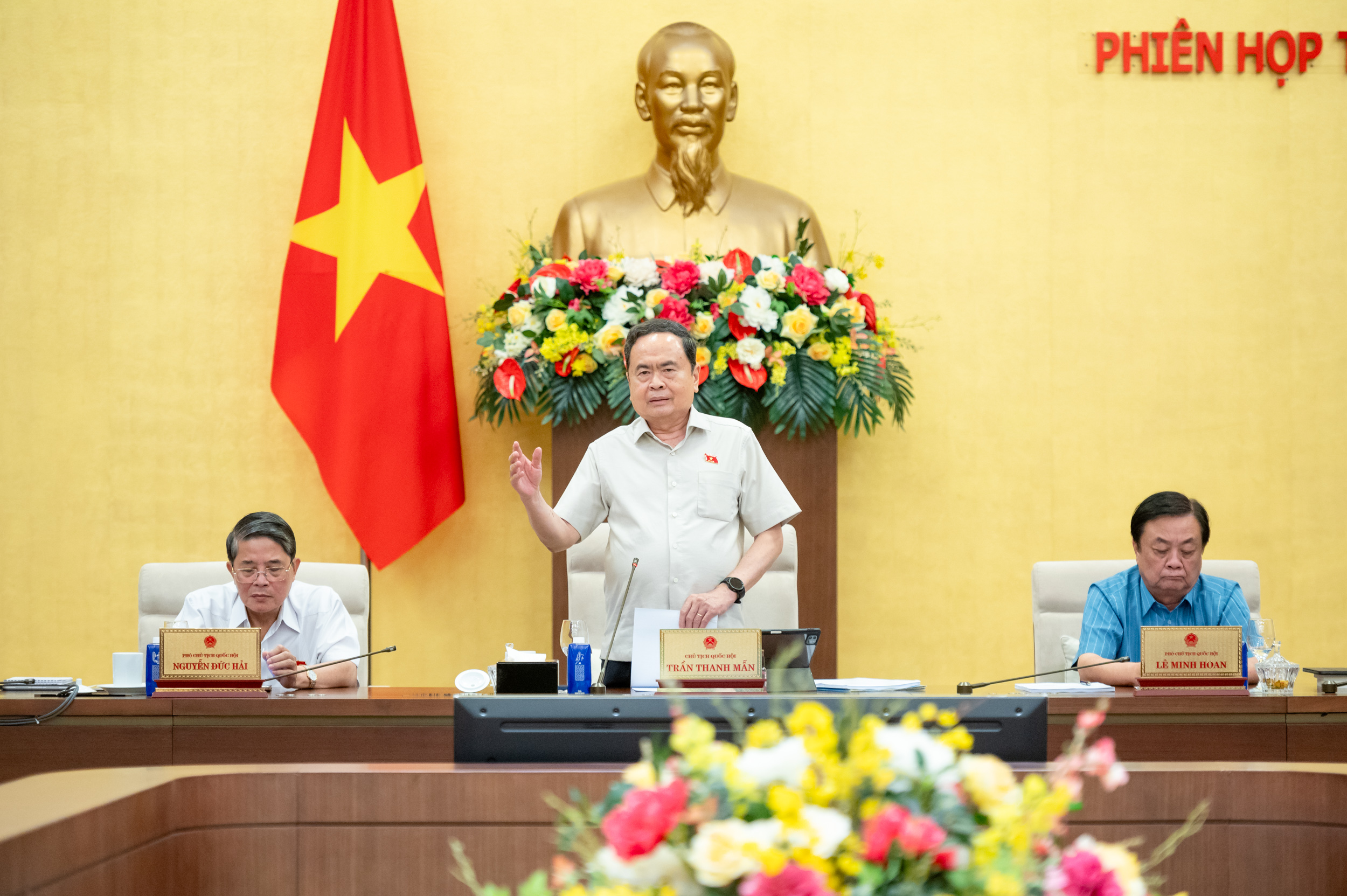 - Ảnh 1. - Ảnh 1.