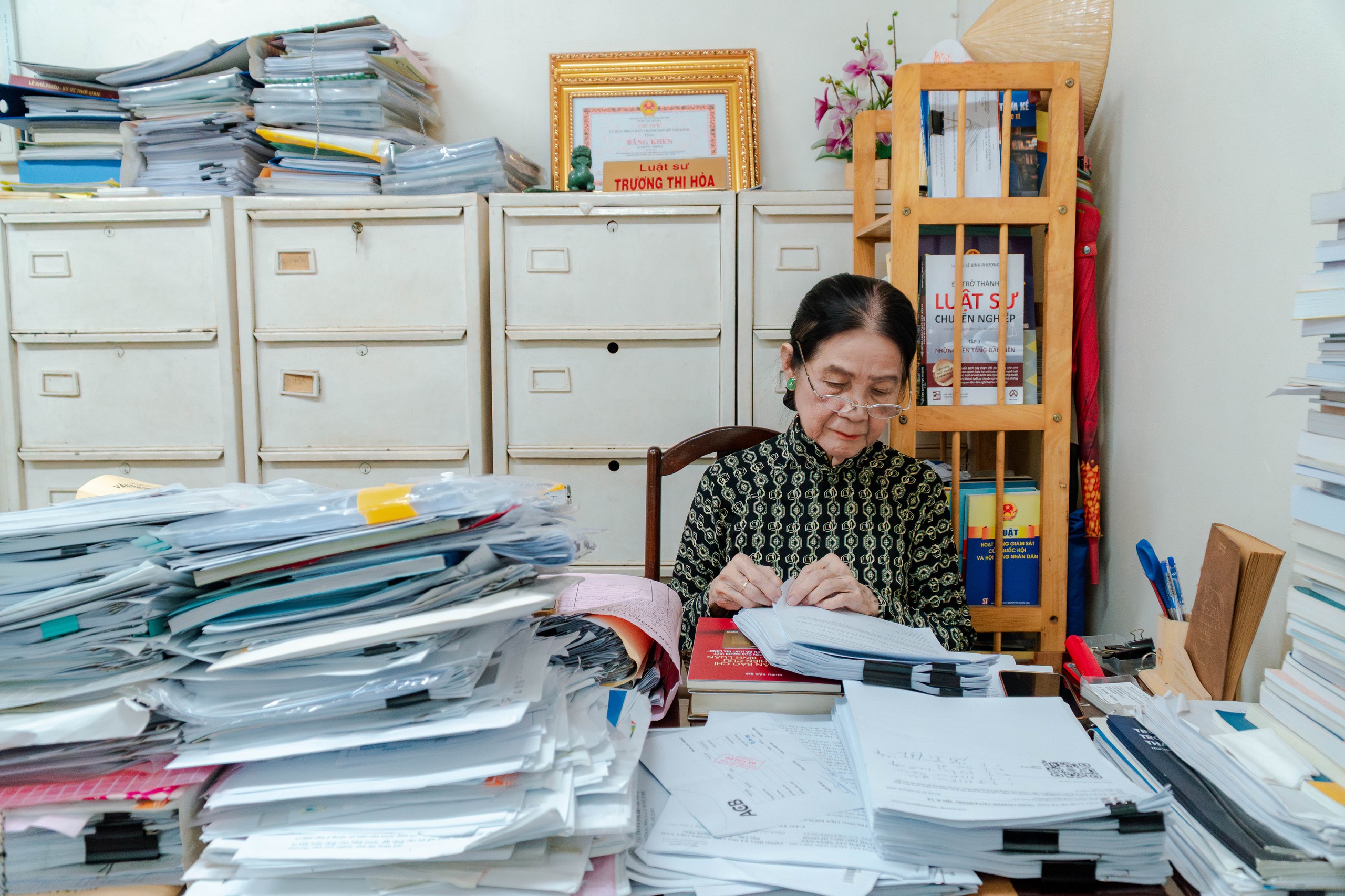 Luật sư Trương Thị Hòa: Làm luật phải tu thân! - Ảnh 1.