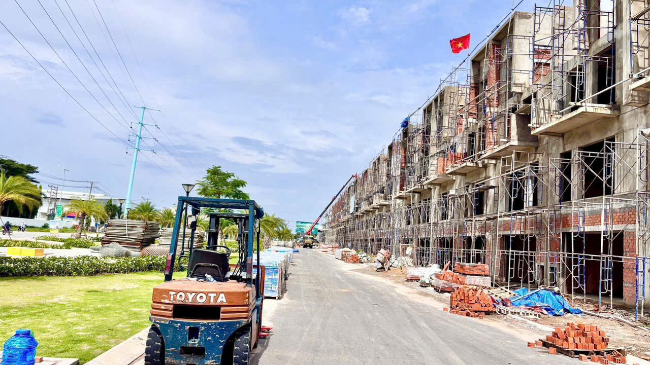 Bà Đặng Thị Kim Oanh và tâm huyết với nhà ở xã hội tại Kim Oanh Group - Ảnh 3.