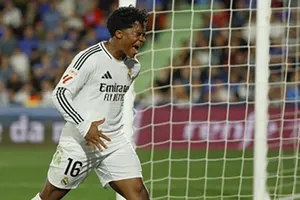 5 tháng không chơi cho Real Madrid, chuyện gì đang xảy ra với thần đồng của tuyển Brazil?