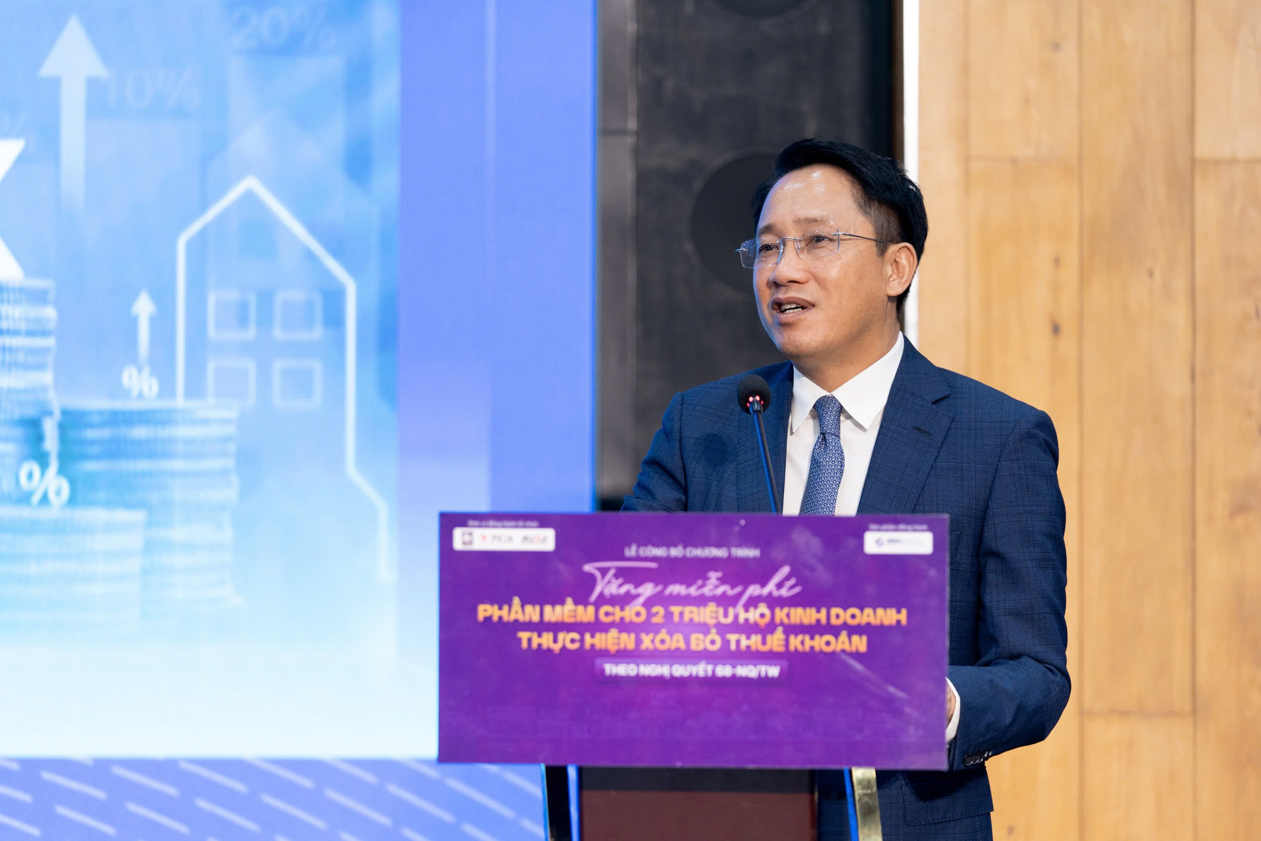 Lãnh đạo Cục thuế và lộ trình thay đổi lớn cho hộ kinh doanh Việt Nam - Ảnh 1.