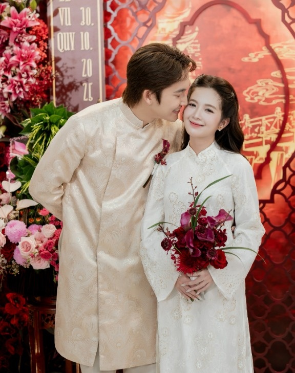 Lễ ăn hỏi Đình Tú 1 Le an hoi Dinh Tu