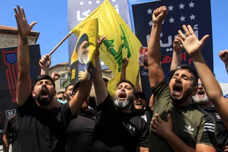 Tại sao Hezbollah bế tắc trong tiến trình giải giáp Hezbollah?