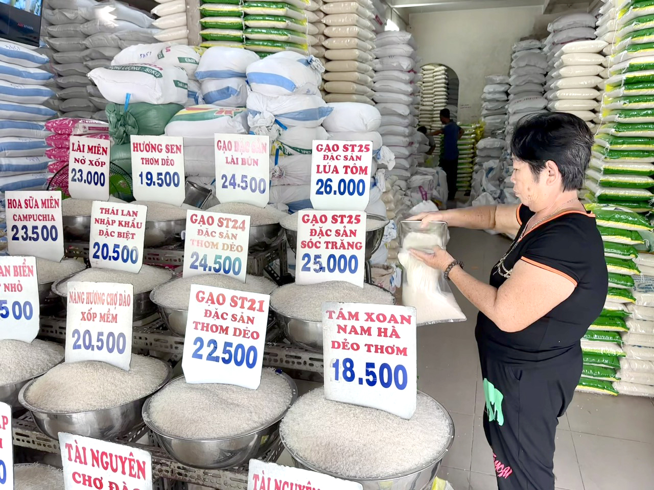 Lên sàn 'chốt đơn' gạo ngon nhất thế giới- Ảnh 1.