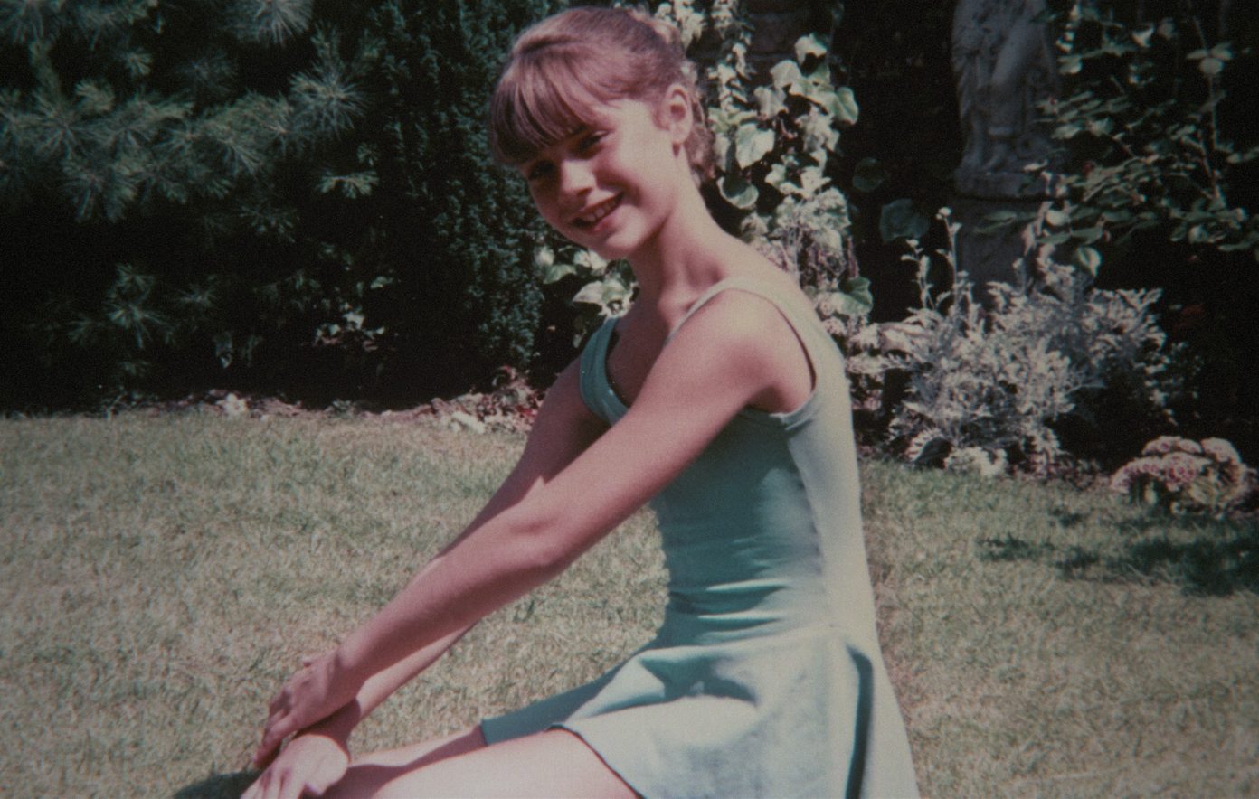 Loạt chi tiết gây sốc trong phim tài liệu về Victoria Beckham - Ảnh 1.