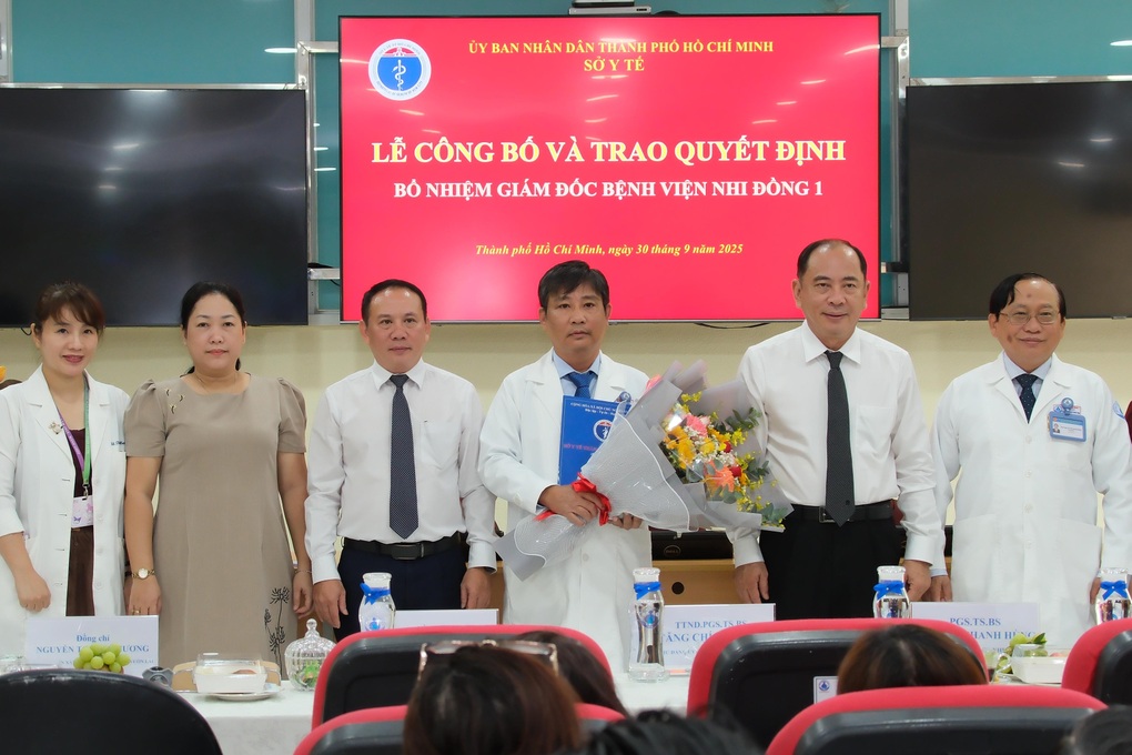 Lời gửi gắm của Giám đốc Bệnh viện Nhi đồng 1 trước khi bàn giao vị trí - 1