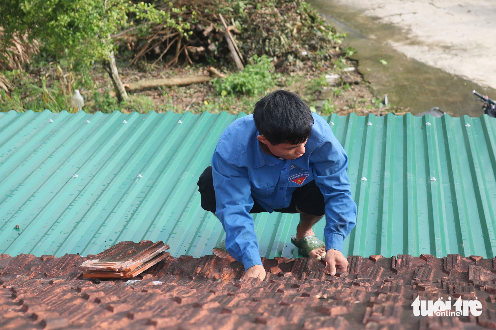 mái nhà - Ảnh 1.