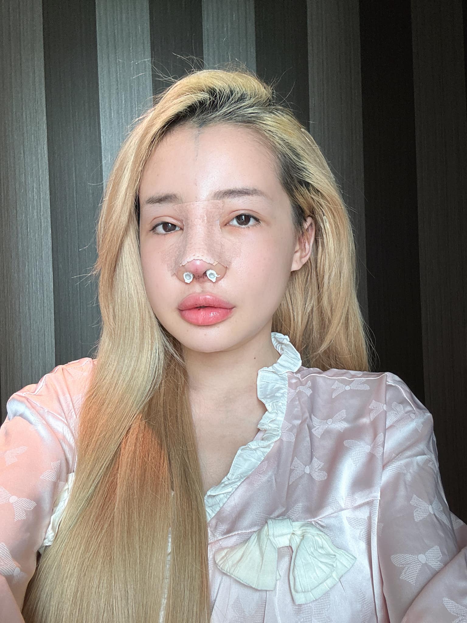 Lướt qua 100 lần cũng đố biết đây là Ngân 98 của năm 2016- Ảnh 11. Lướt qua 100 lần cũng đố biết đây là Ngân 98 của năm 2016- Ảnh 11.