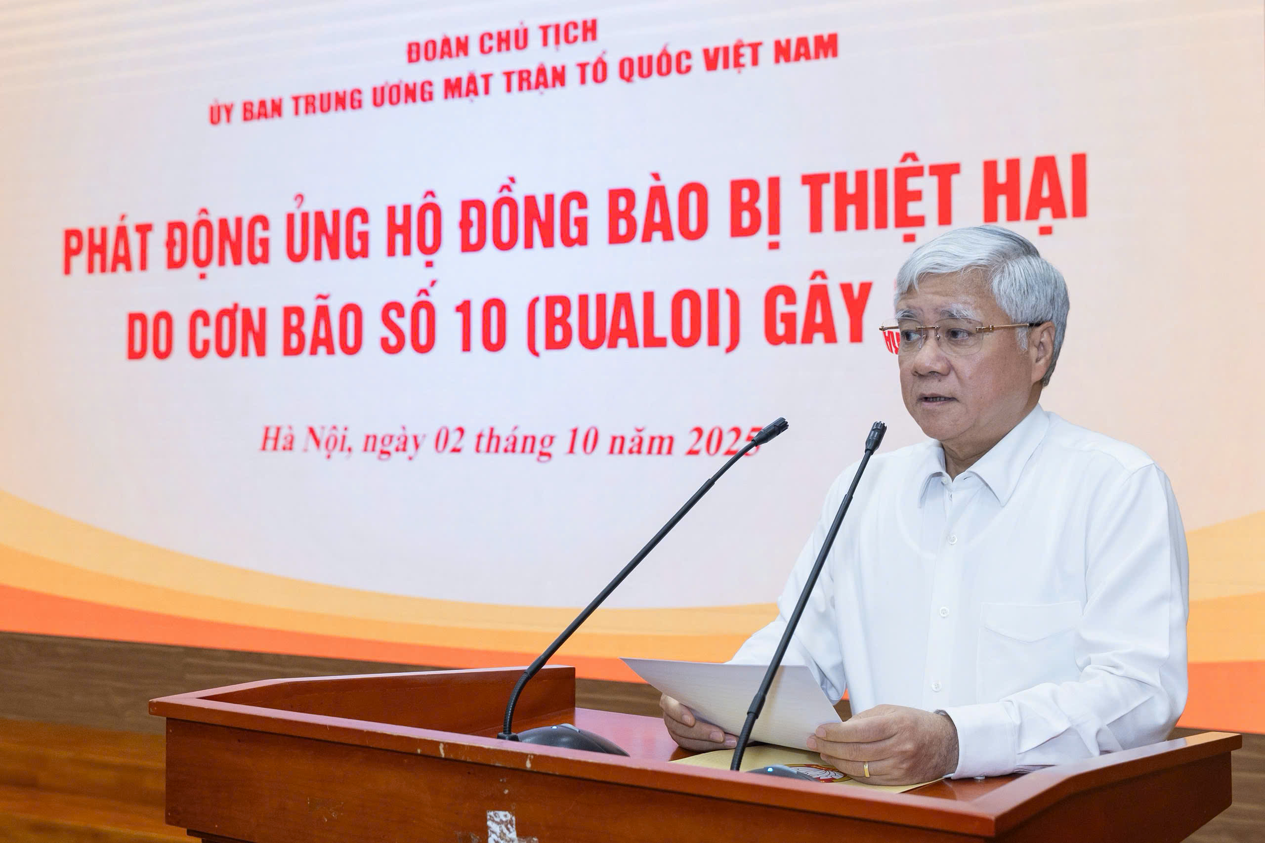 MTTQ Việt Nam phát động ủng hộ đồng bào bị thiệt hại do bão số 10 1 MTTQ Việt Nam phát động ủng hộ đồng bào bị thiệt hại do bão số 10 - Ảnh 1.