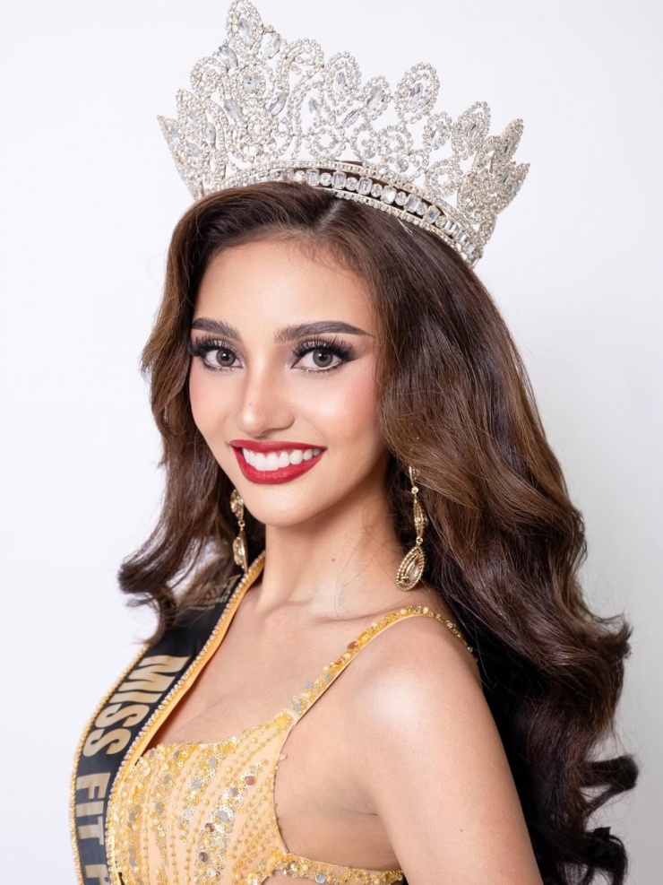 Chung kết cuộc thi Miss Fit Philippines 2025 đã diễn ra hôm 27/9 với chiến thắng thuộc về người đẹp Maria Katrina Calica đến từ Baguio City. Cô đã vượt qua 21 thí sinh để giành danh hiệu cao nhất.