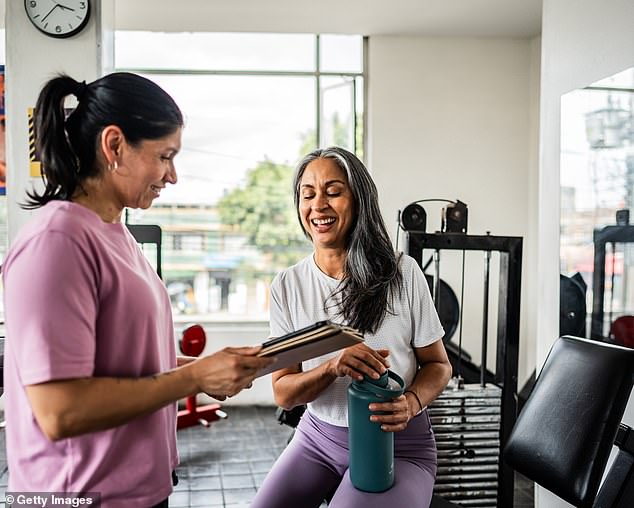 Tin được không: Một bài tập thể dục có thể tiêu diệt tế bào ung thư chỉ sau 1 buổi tập?- Ảnh 1.