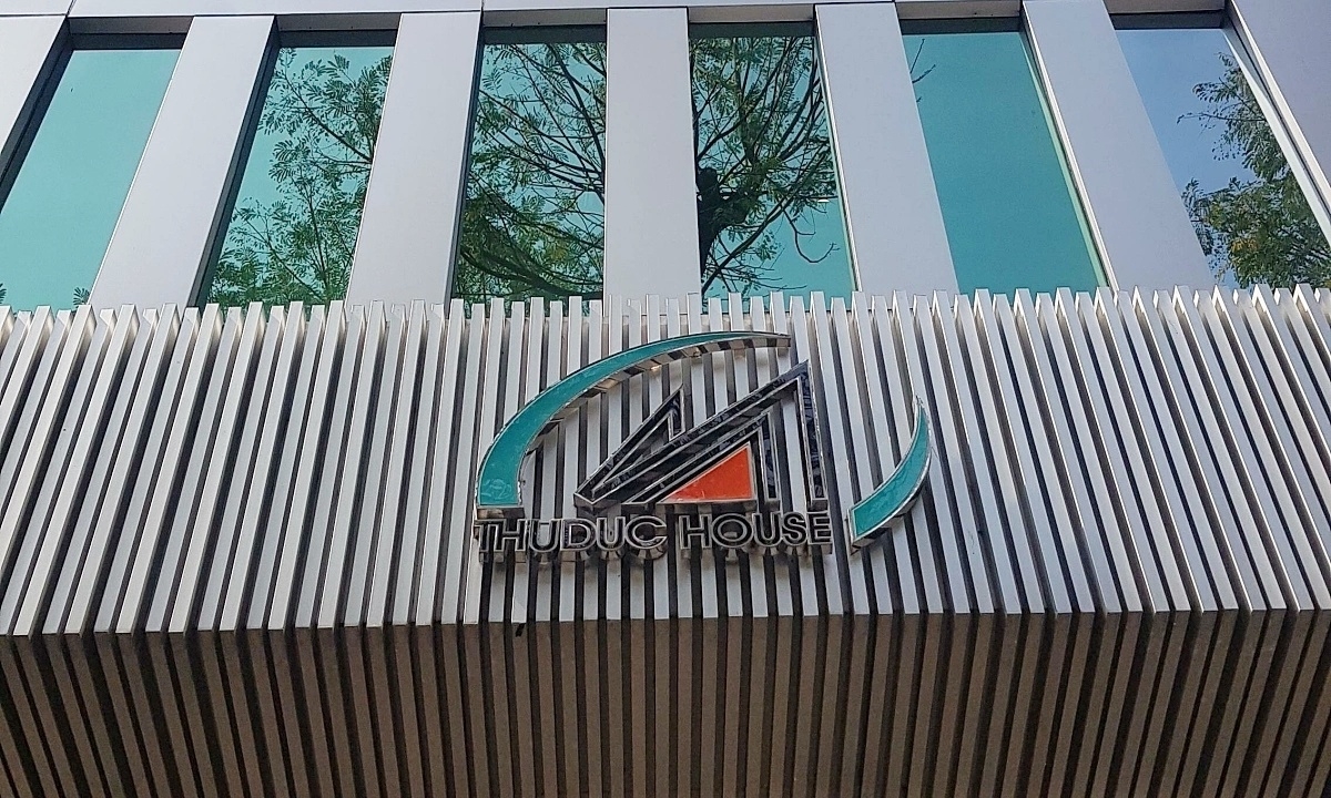 Mot cong ty bat dong san lai dam nho thang