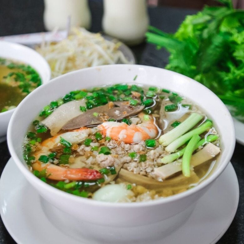 Mùa mưa Sài Gòn ăn ngay 5 món này để thấy lòng mình ấm lại - 1