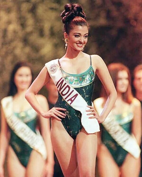 My nhan dep nhat the gioi Aishwarya Rai phai cui