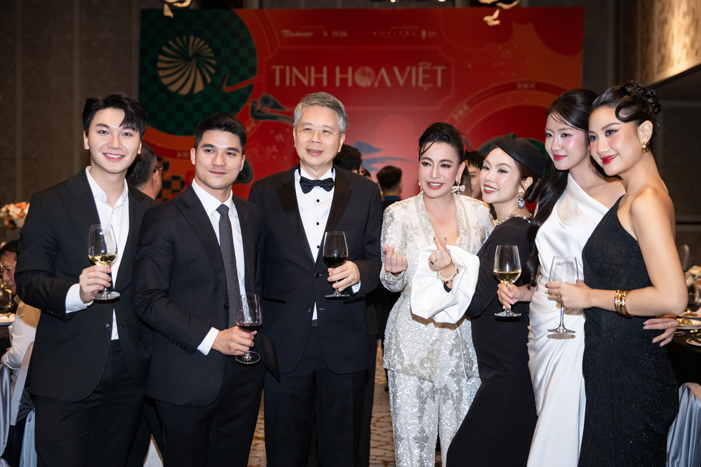  - Tin sao Viet - Tin tuc sao Viet - Scandal sao Viet - Tin tuc cua Sao - Tin cua Sao