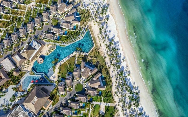 Mới đây, Việt Nam có duy nhất 1 khu nghỉ lọt top “hàng đầu châu Á”: Nằm trên bãi biển đẹp nhất thế giới- Ảnh 2.