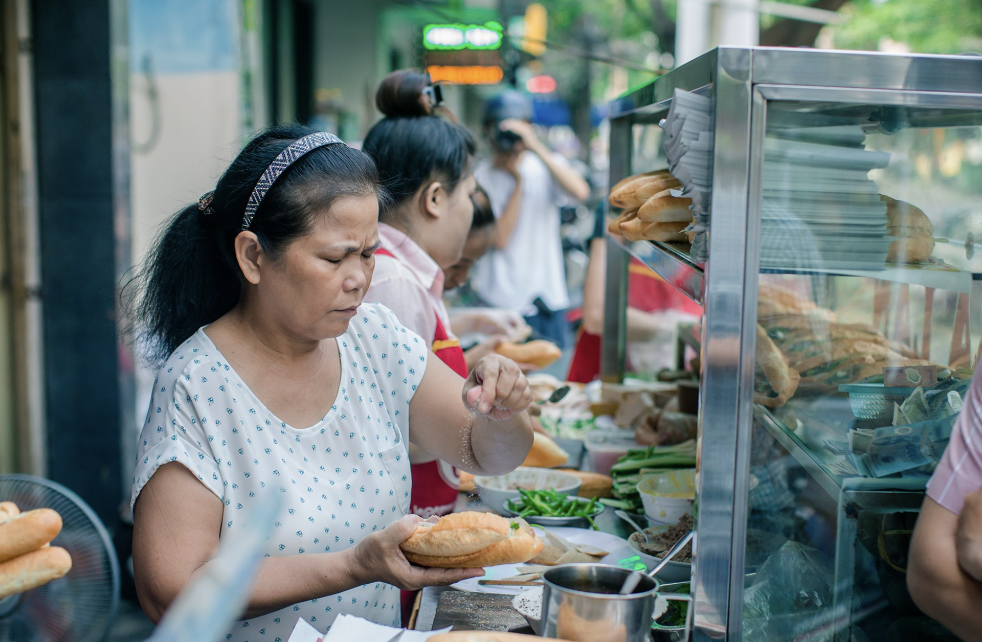Nàng thơ pickleball 3 ngày ăn 14 chiếc bánh mì Việt, Đà Nẵng ơi sĩ lên!- Ảnh 4.