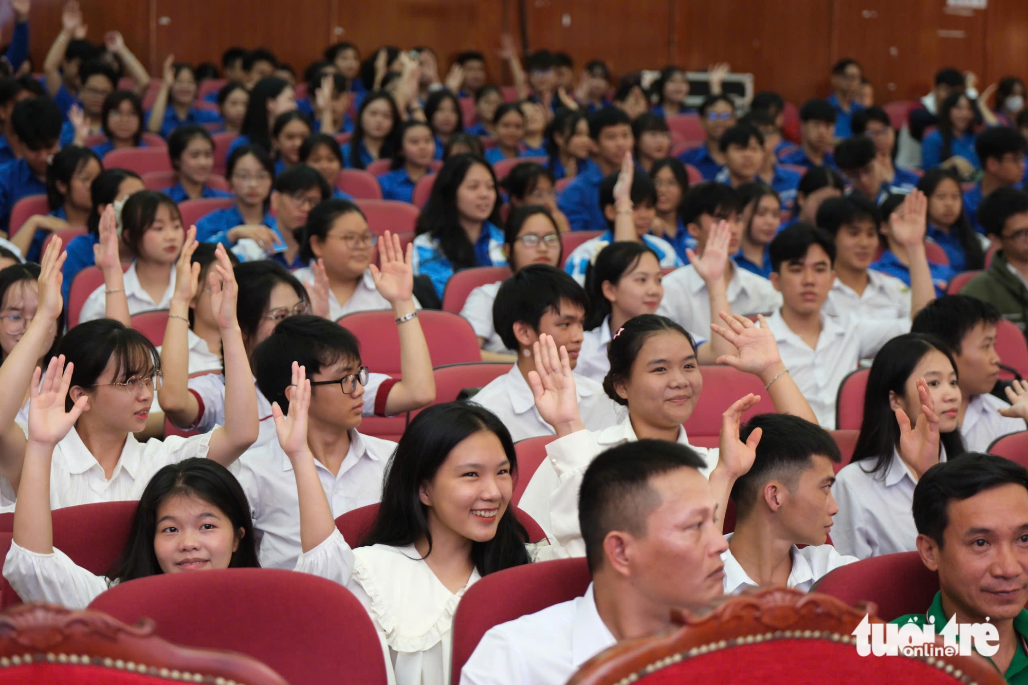 Tiếp sức đến trường - Ảnh 1.