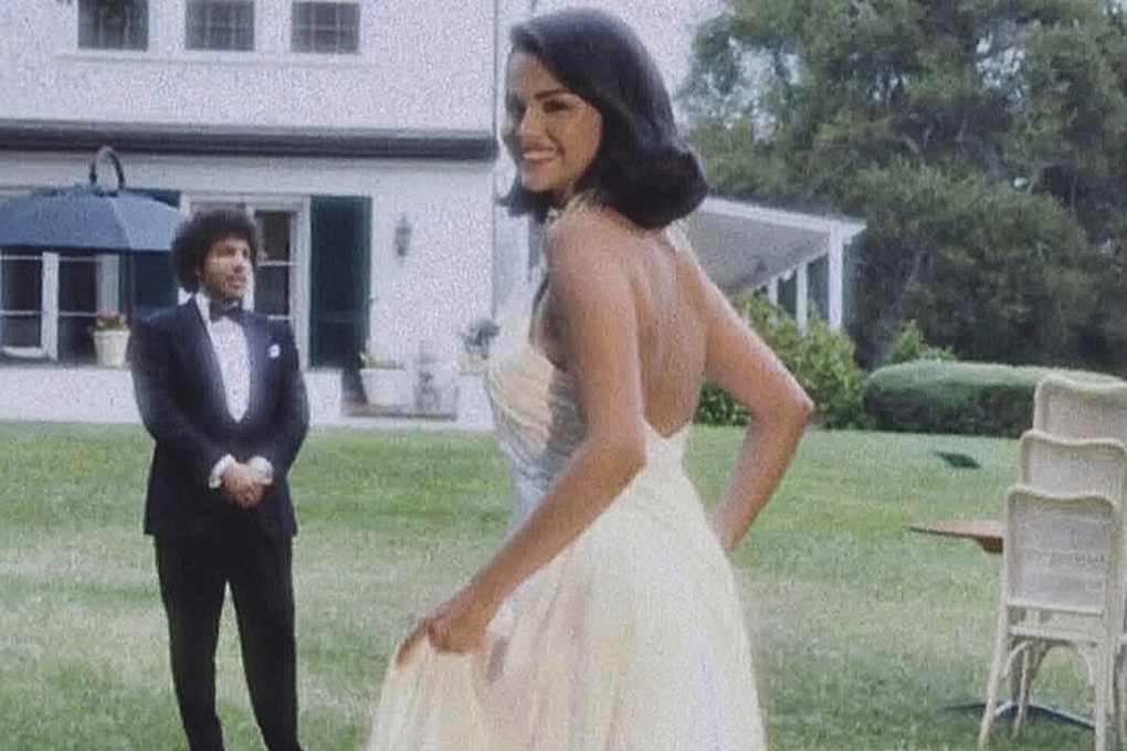 Nghi vấn Selena Gomez và mẹ ruột rạn nứt tình cảm sau lễ cưới của nữ ca sĩ - 1