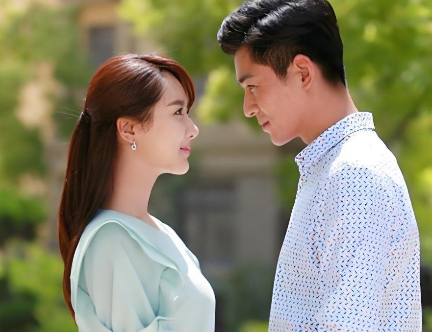 Người chồng khiến bao phụ nữ mơ ước hóa ra lại khiến tôi sống trong nước mắt và cô đơn vì một bí mật trên giường cưới- Ảnh 1.