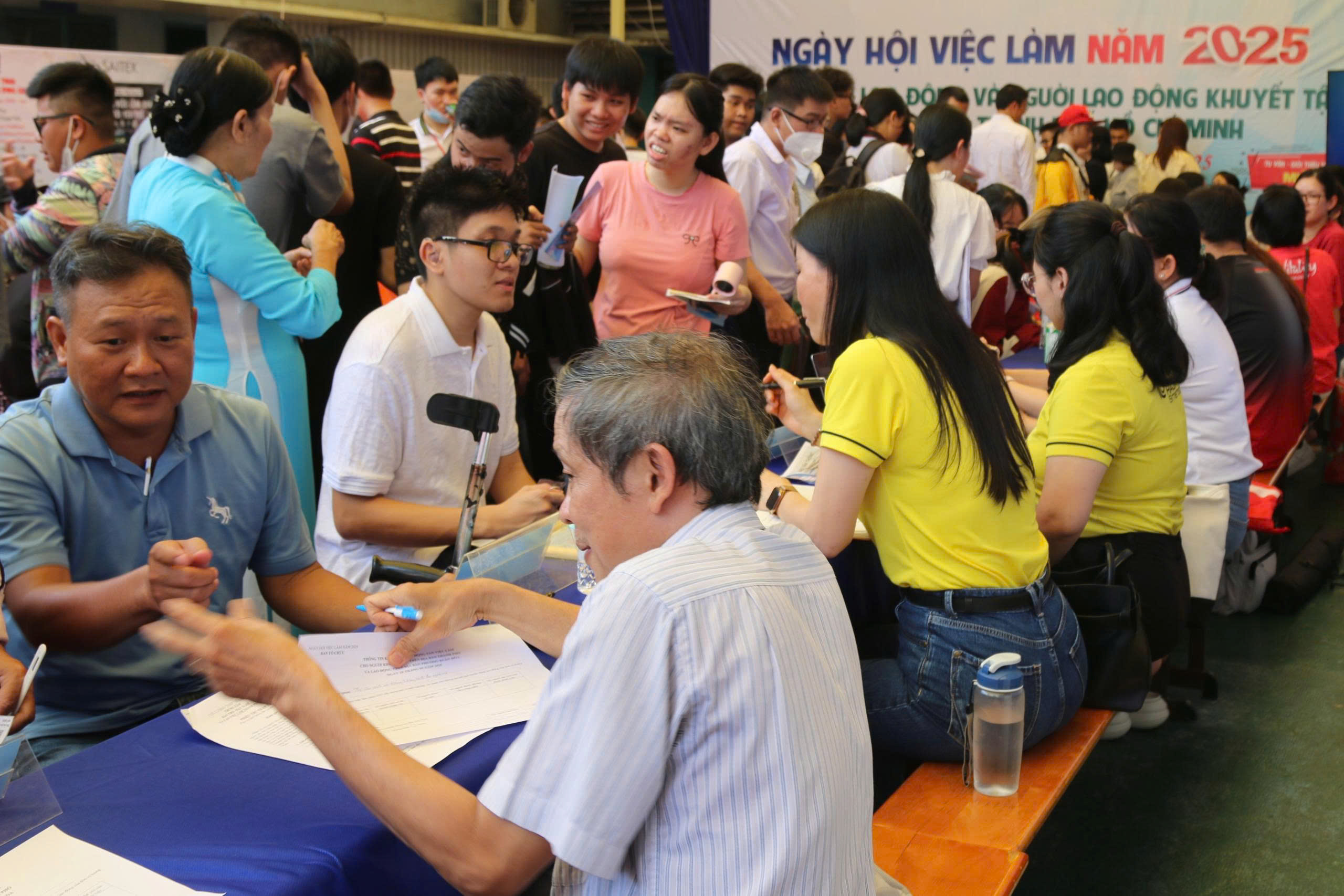 Người khuyết tật tìm thấy chính mình: Lợi ích kép - Ảnh 1.