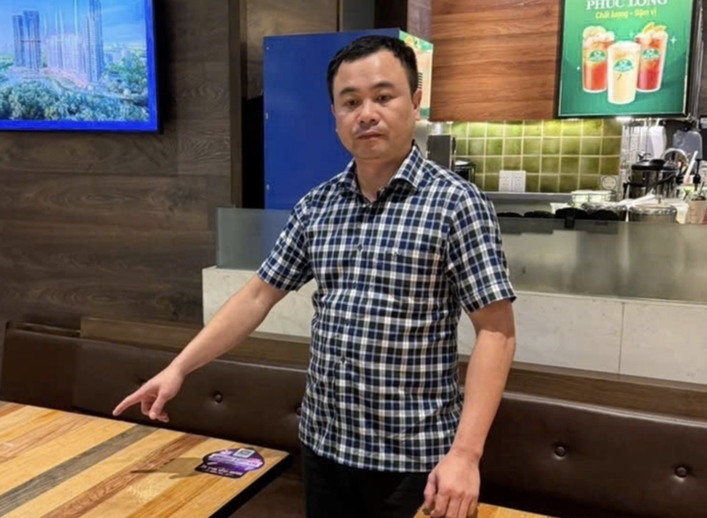 Người nhận 8 tỉ đồng "chạy án" cho Ngân 98 có phải là luật sư? 1 Người nhận 8 tỉ