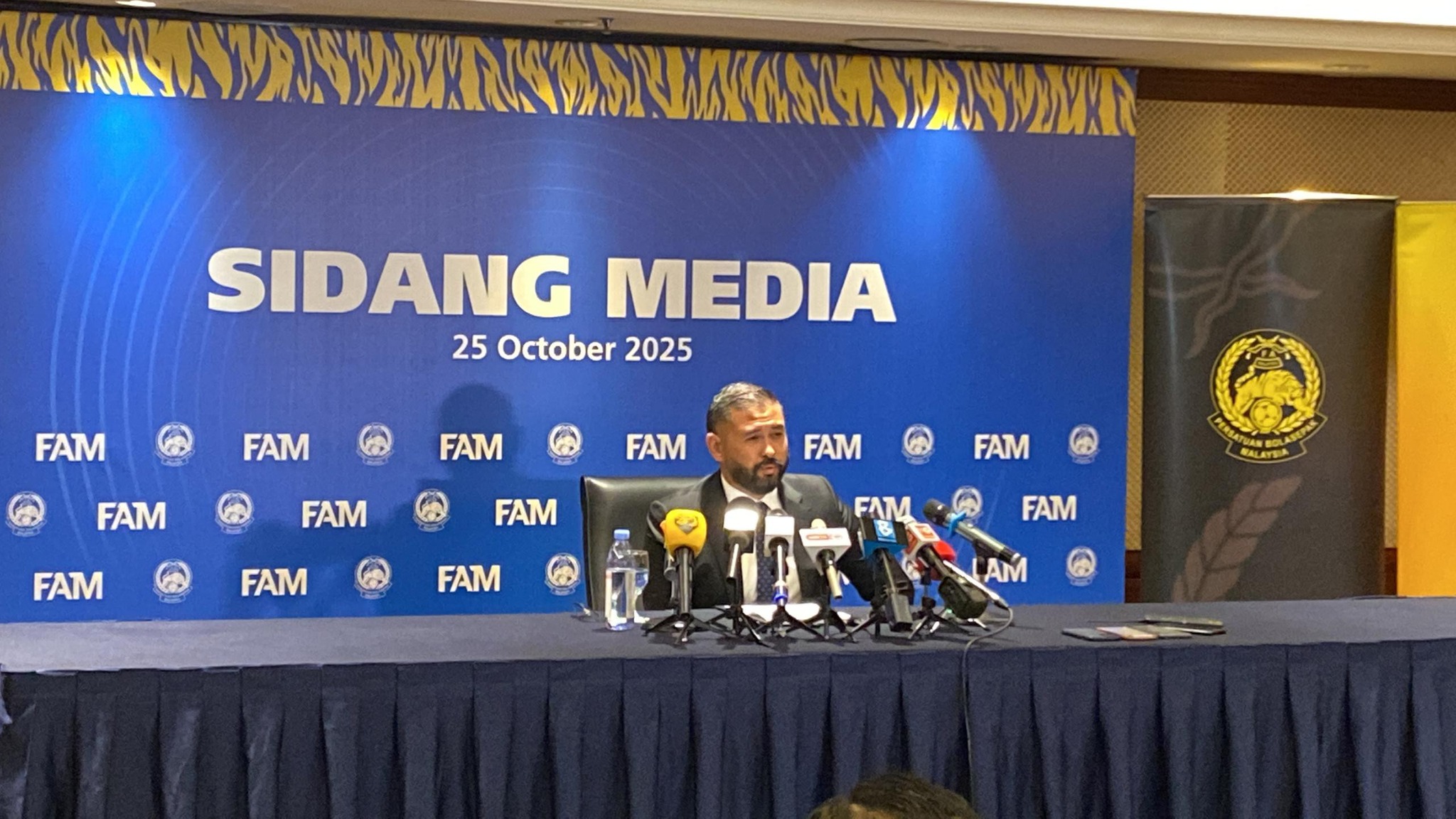 Người quyền lực nhất bóng đá Malaysia bất ngờ nói sự thật về VFF, chua chát dự báo FIFA không giảm án- Ảnh 1.