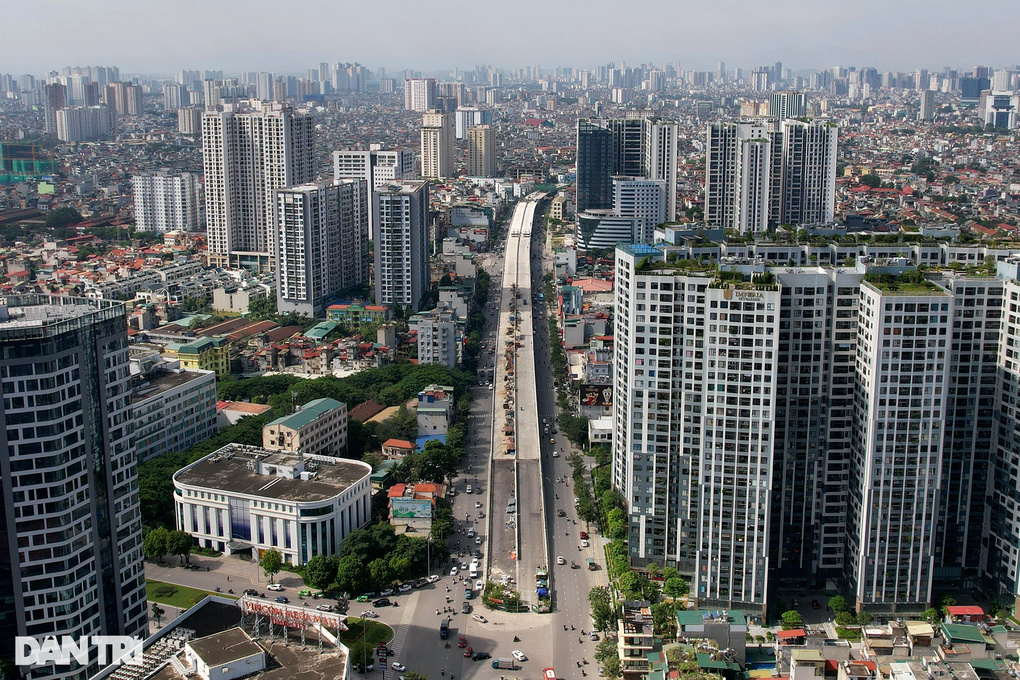 Nguồn cung lệch pha đẩy giá chung cư Hà Nội tiệm cận TPHCM - 1