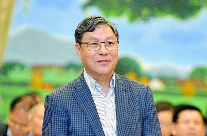 AI, tiêu dùng xanh và thương mại số: Nguyên thứ trưởng Đặng Huy Đông tiết lộ 3 làn sóng đang viết lại thói quen tiêu dùng Việt Nam- Ảnh 1. AI, tiêu dùng xanh và thương mại số: Nguyên thứ trưởng Đặng Huy Đông tiết lộ 3 làn sóng đang viết lại thói quen tiêu dùng Việt Nam- Ảnh 1.