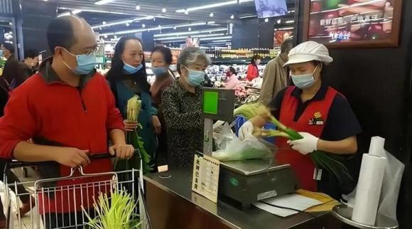 nhân viên siêu thị, thu nhập nhân viên siêu thị