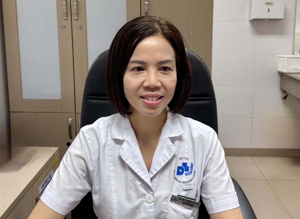 Nhiều người Hà Nội da như hoa gấm nhưng không tin mình bị ghẻ - 1