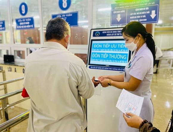 nhieu-nguoi-khong-duoc-bhyt-chi-tra-chi-phi-kham-chua-benh-du-di-dung-tuyen-la-nhung-ai (1).jpg 0 Bảo hiểm y tế, chi phí khám chữa bệnh, Luật bảo hiểm y tế