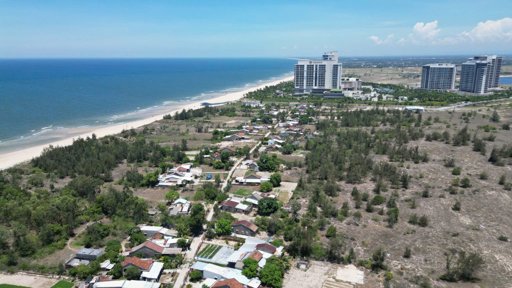 Nhiều sai phạm tại dự án khu nghỉ dưỡng 4 tỉ USD ở Đà Nẵng - Ảnh 1.