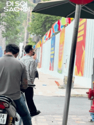 Nhóm nhạc Ngũ Hổ Tướng bị Công an TP.HCM mời lên làm việc gồm những ai?- Ảnh 1. Nhóm nhạc Ngũ Hổ Tướng bị Công an TP.HCM mời lên làm việc gồm những ai?- Ảnh 1.