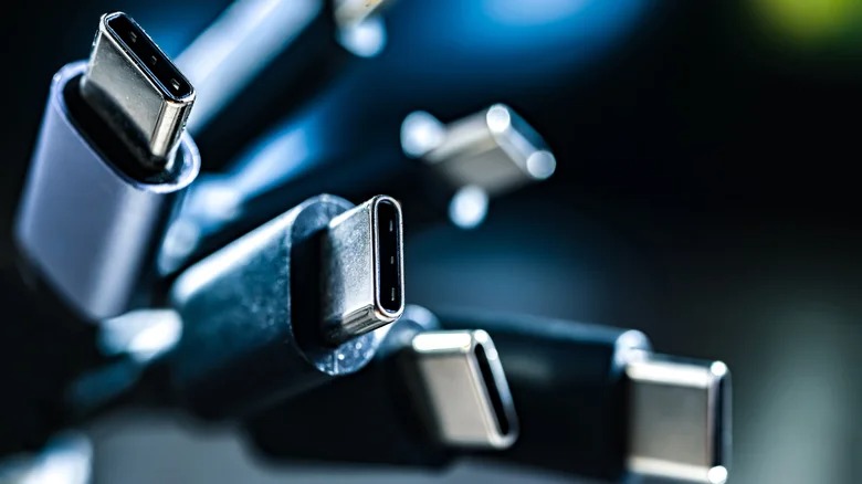 Cần nắm rõ những điều này trước khi 'xuống tiền' mua cáp USB-C - Ảnh 1.