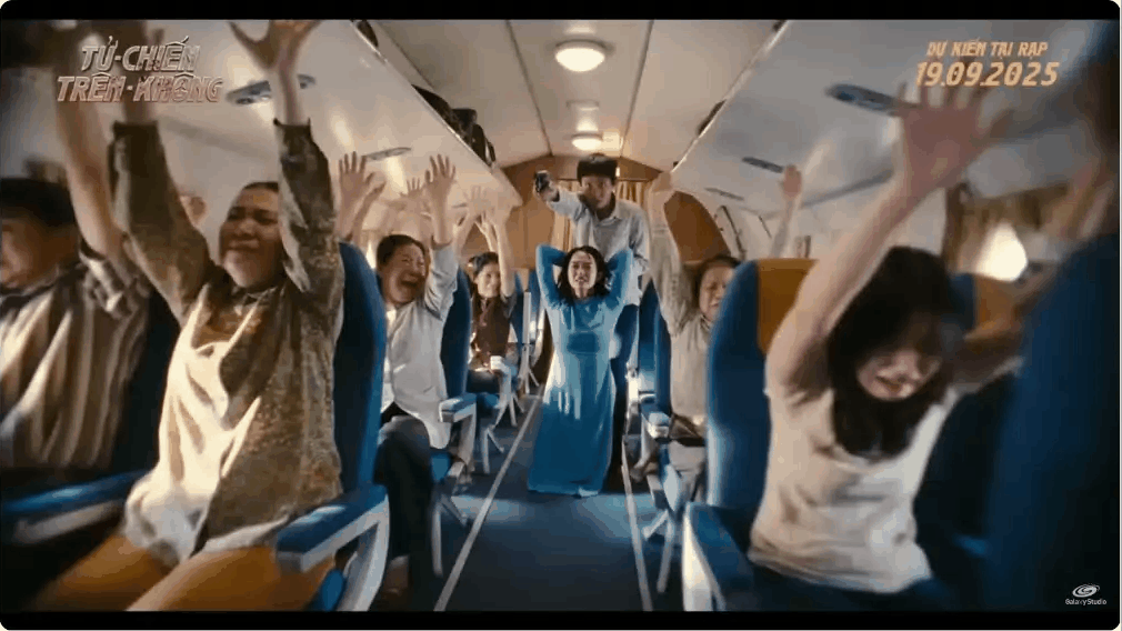 Nữ diễn viên bị tra tấn dã man trong Tử Chiến Trên Không đổi đời nhờ 13 giây hát nhép, cao 3 mét bẻ đôi nhưng đắt giá nhất màn ảnh Việt- Ảnh 1.