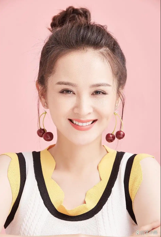 Nữ diễn viên ly thân với chồng CEO vì 6 con chó cưng- Ảnh 3. Nữ diễn viên ly thân với chồng CEO vì 6 con chó cưng- Ảnh 3.