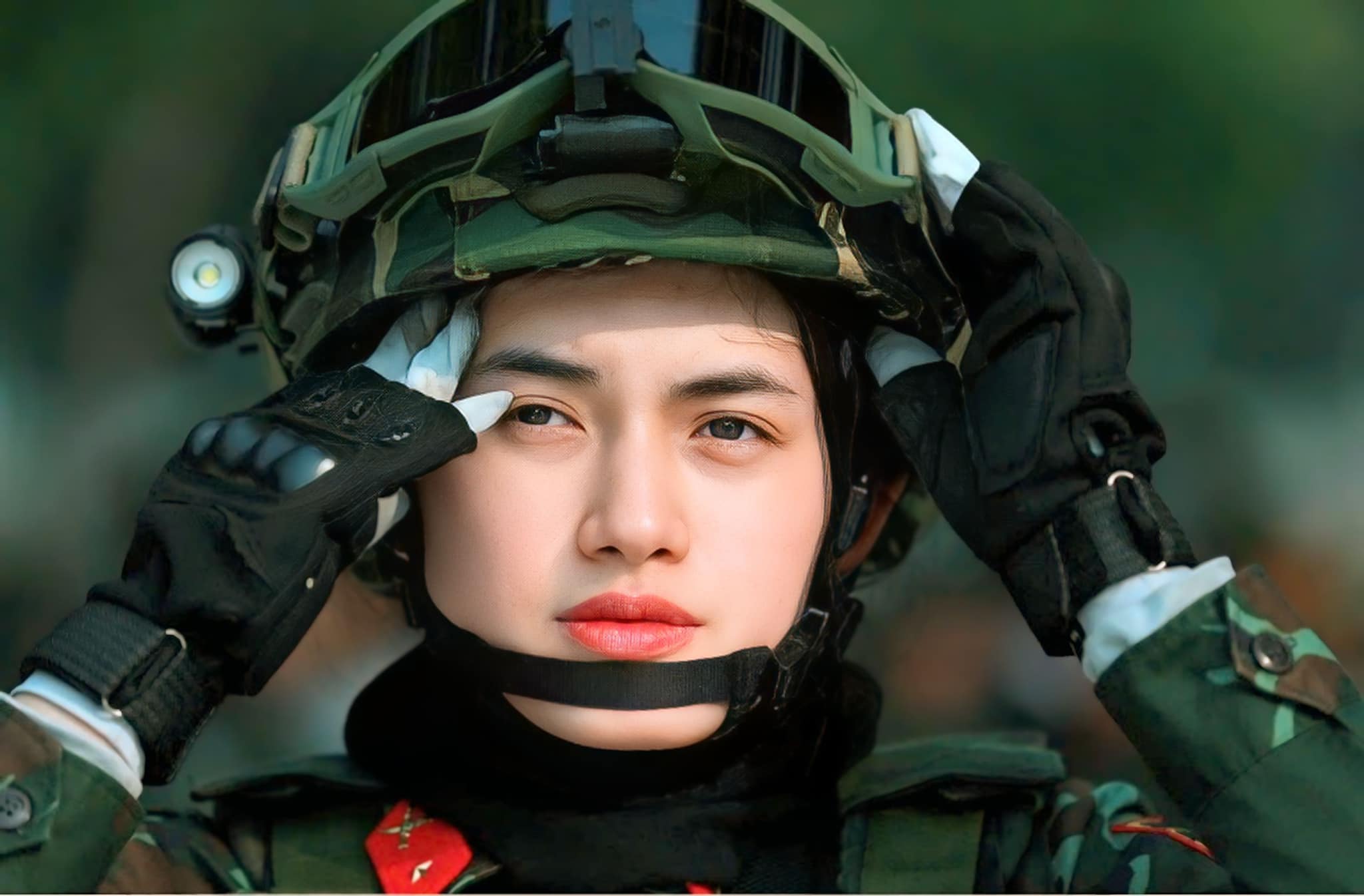 hoa hậu - Ảnh 1.