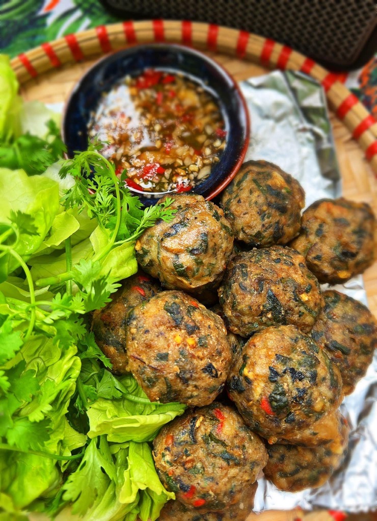 Món chả ốc đặc sản Hà Nội 