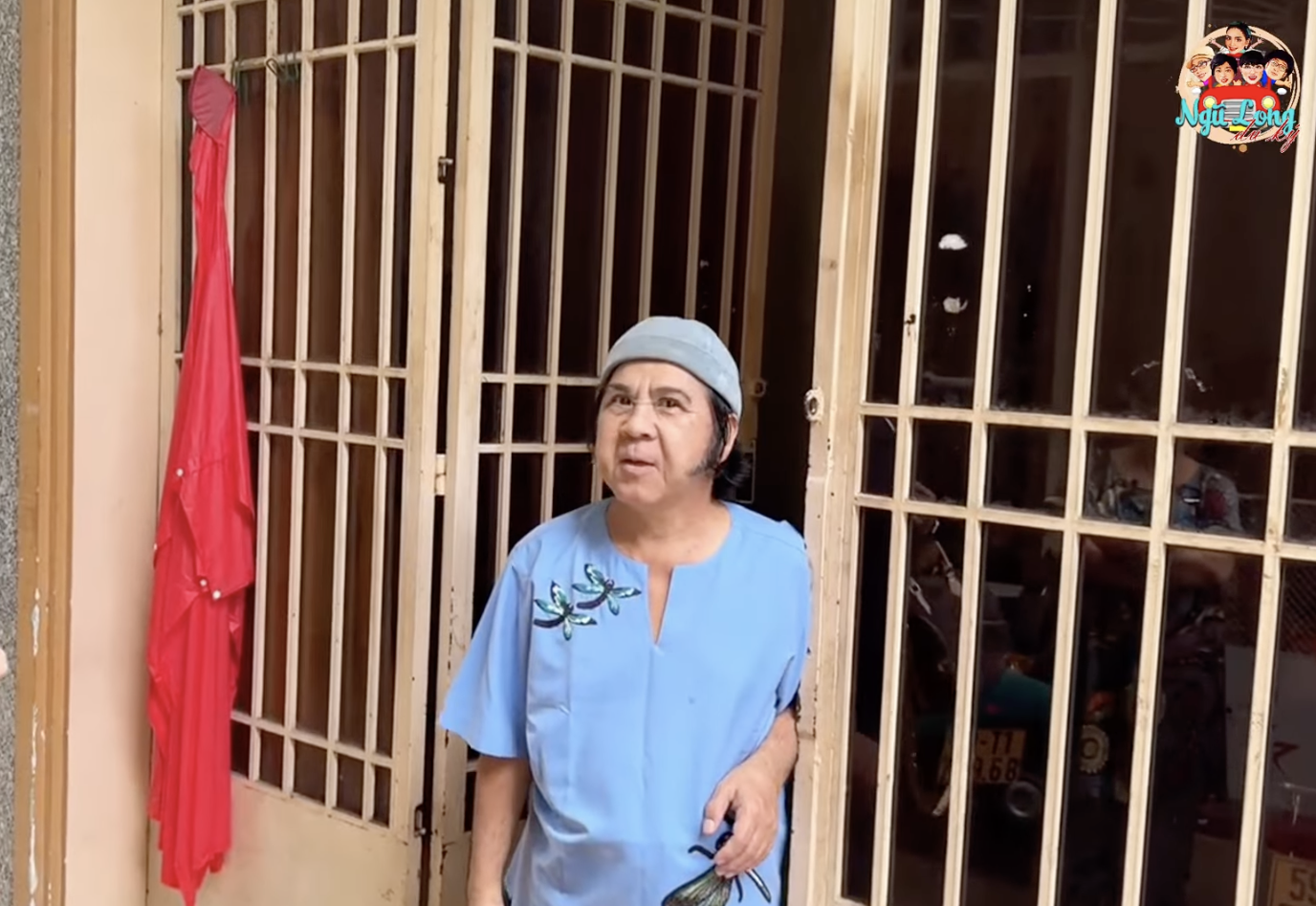 Nghệ sĩ Việt U70 không vợ con: Ở nhà thuê 30m2, bị tai nạn nứt mặt, sợ bệnh tật phải ngồi xe lăn- Ảnh 5. Nghệ sĩ Việt U70 không vợ con: Ở nhà thuê 30m2, bị tai nạn nứt mặt, sợ bệnh tật phải ngồi xe lăn- Ảnh 5.