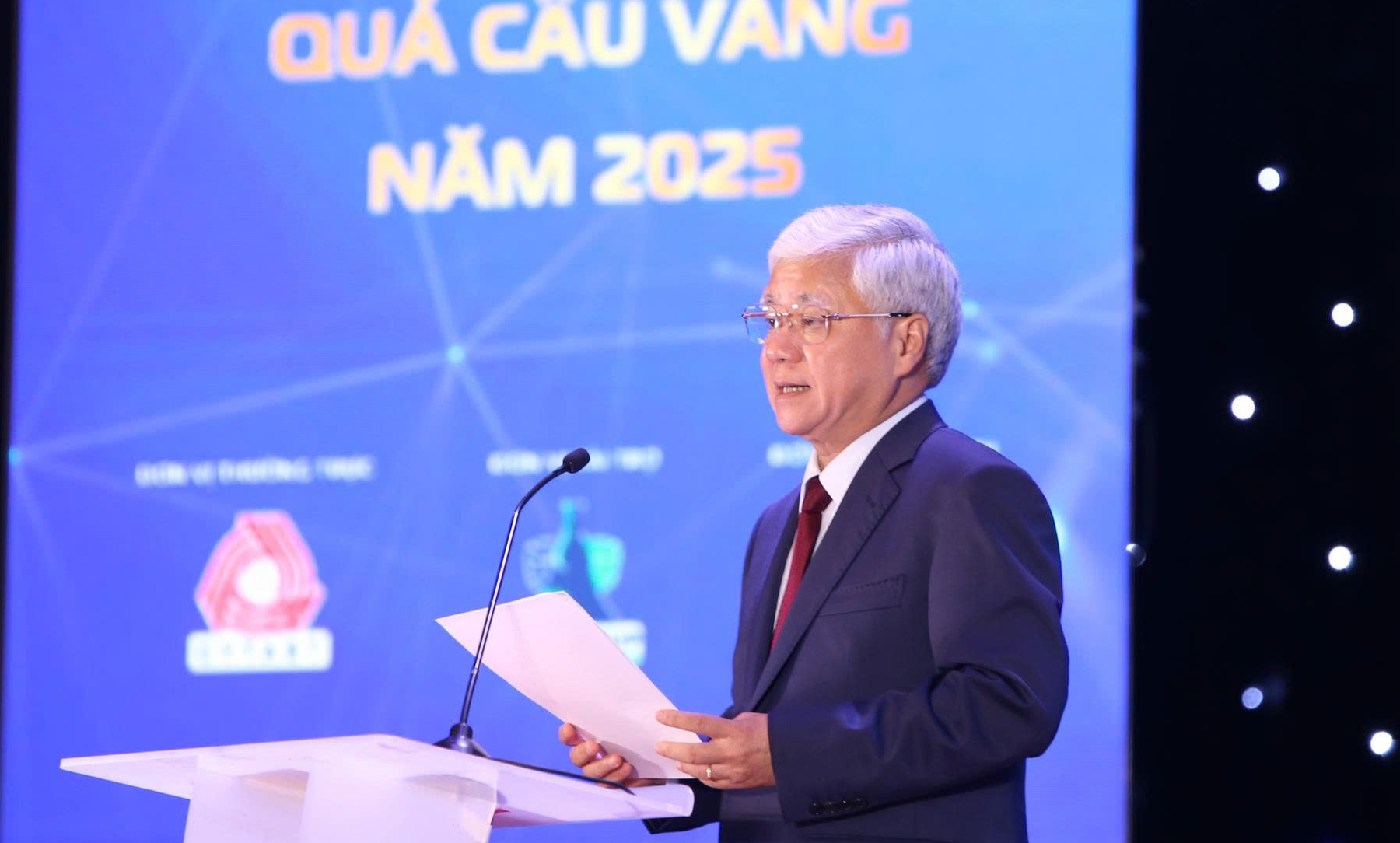 Ông Đỗ Văn Chiến: Không để chính sách đặc thù cho nhân tài trẻ chỉ tồn tại trên giấy - Ảnh 1.