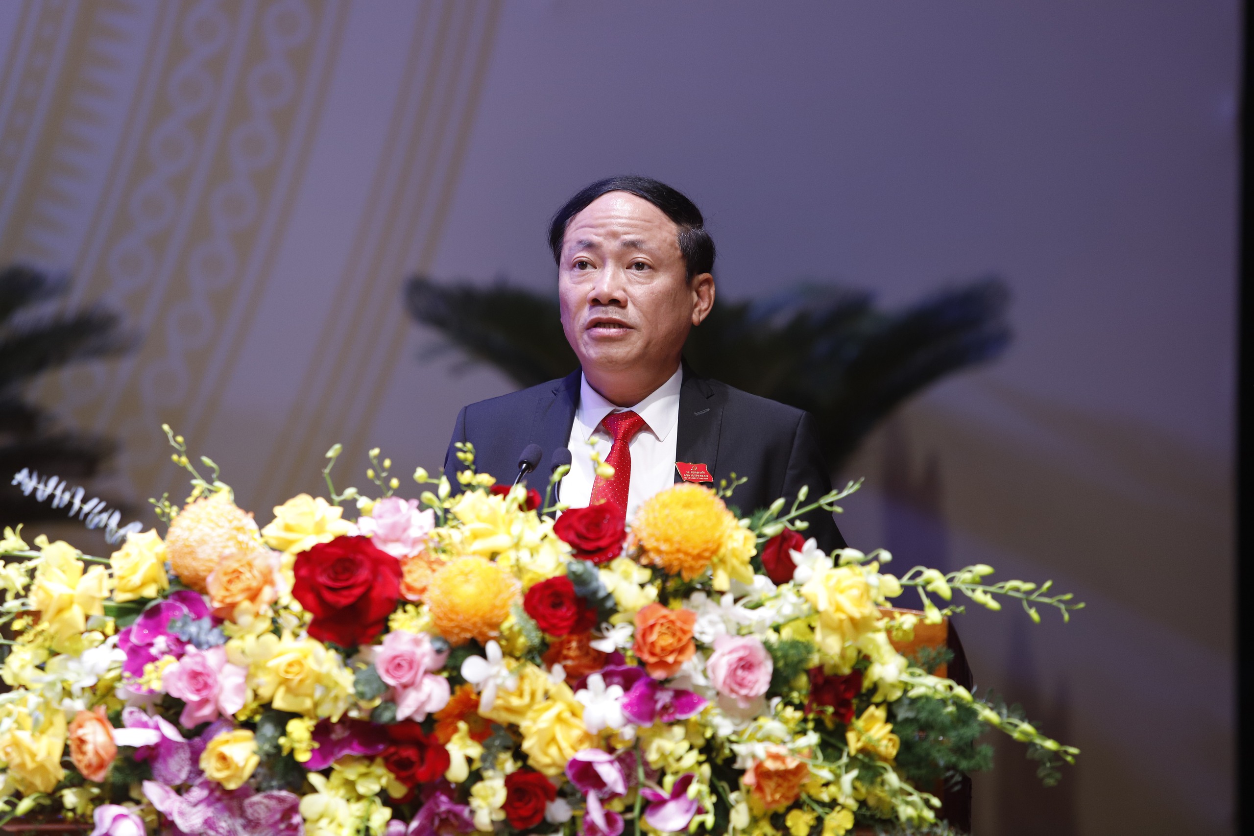 Ông Nguyễn Trọng Nghĩa nhấn mạnh 6 nhiệm vụ trọng tâm của Đảng bộ Gia Lai - Ảnh 2.