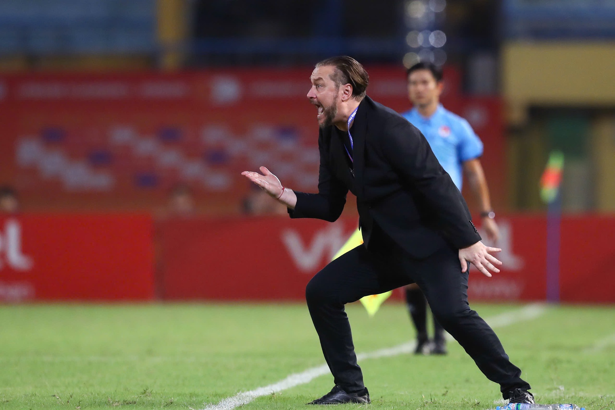 Lịch thi đấu HAGL mới nhất: Ông Vũ Tiến Thành chạm trán HLV Popov, cực nóng ở Pleiku
- Ảnh 1.