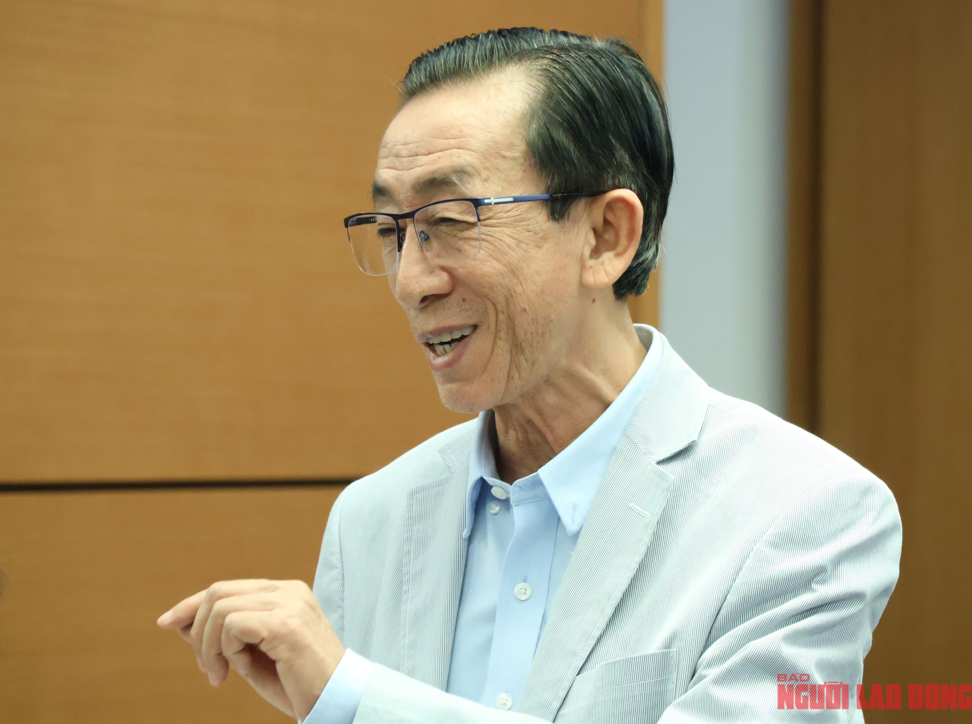 PGS-TS Trần Hoàng Ngân: Đẩy mạnh phân cấp, phân quyền - Ảnh 1.