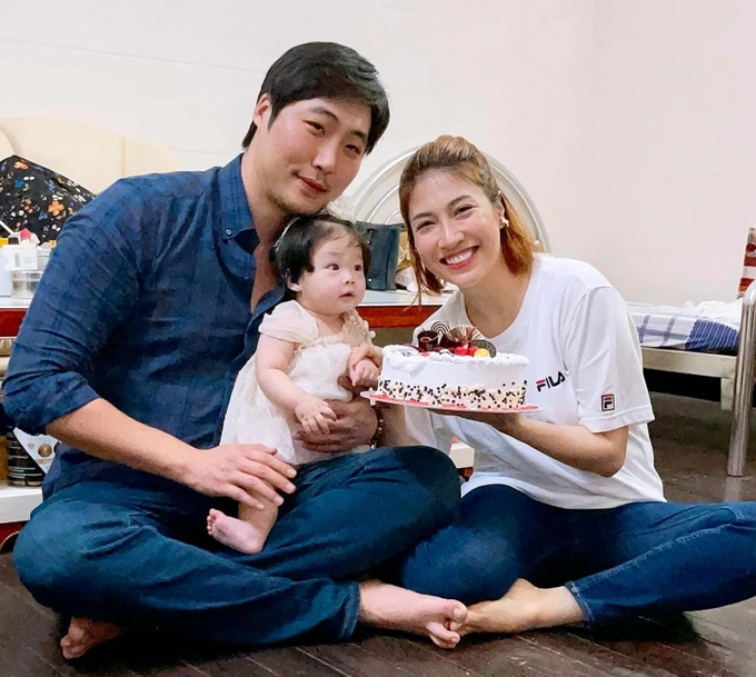 Pha Lê và chồng cũ người Hàn từng có hôn nhân hạnh phúc.