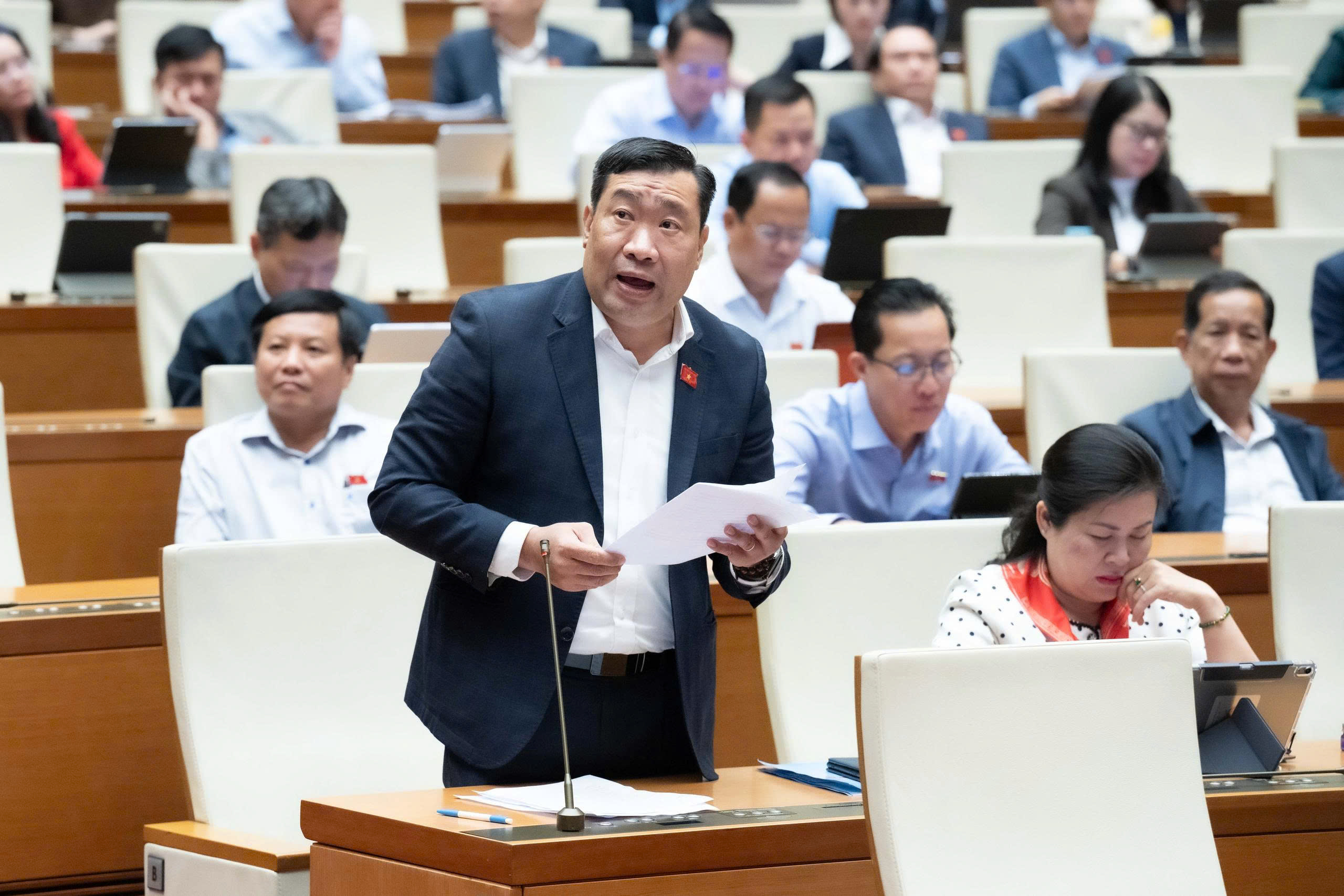 Người dân Việt Nam đang nắm giữ gần 500.000 tấn vàng- Ảnh 1. Người dân Việt Nam đang nắm giữ gần 500.000 tấn vàng- Ảnh 1.