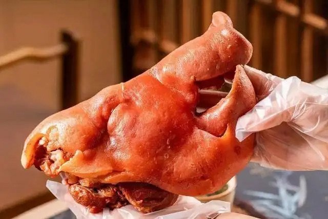 Thịt thủ từng là món ăn quen thuộc của người nghèo trước đây. Ảnh: Sohu