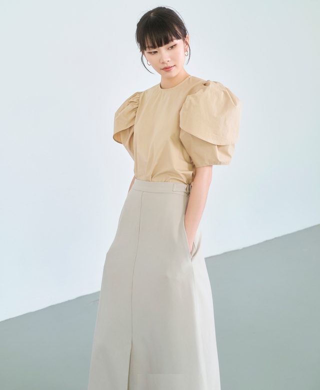 Phiêu lưu cuối hạ cùng bộ ba màu sắc trắng, đen, beige- Ảnh 1.